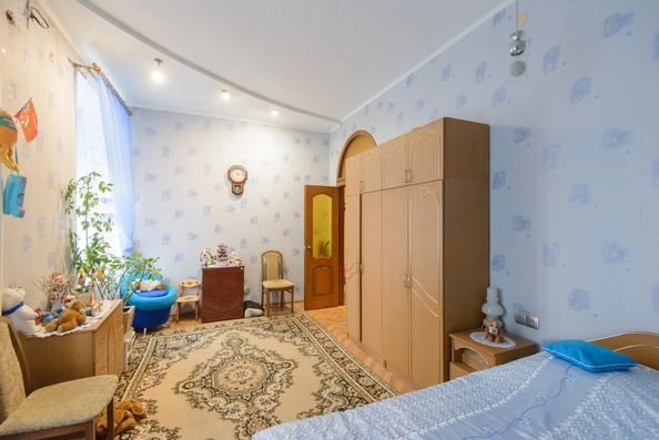 
   Продам 3-комнатную, 70 м², Седова ул, 14/1

. Фото 7.