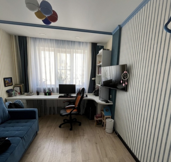 
   Продам 3-комнатную, 84.7 м², Жмайлова ул, 4е

. Фото 5.