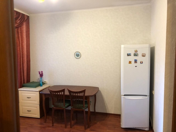 
   Продам 2-комнатную, 71.4 м², Зорге ул, 58а/8

. Фото 6.