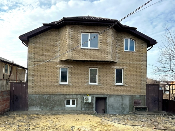 
   Продам дом, 260 м², Ростов-на-Дону

. Фото 1.