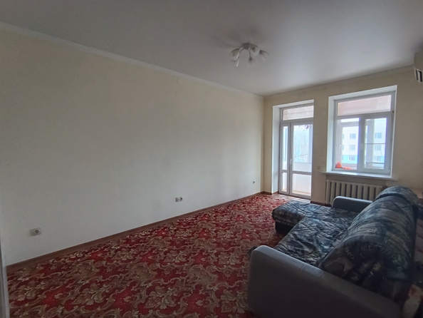 
   Продам 3-комнатную, 77.1 м², Михаила Нагибина пр-кт, 27

. Фото 3.