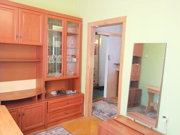 
   Продам 2-комнатную, 30 м², Обороны ул, 30

. Фото 2.