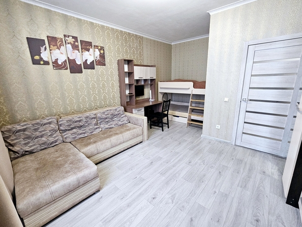 
   Продам 1-комнатную, 38 м², Жданова ул, 7/33

. Фото 5.