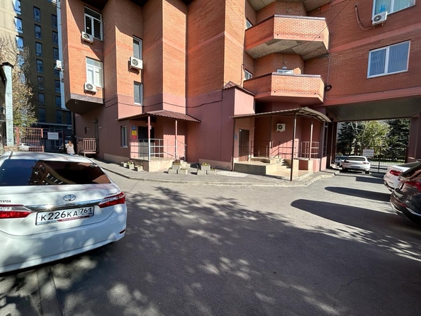 
   Продам 1-комнатную, 75 м², Закруткина ул, 2 ст 2

. Фото 8.