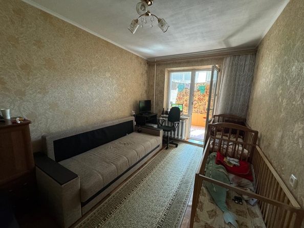 
   Продам 3-комнатную, 67 м², 2-я Краснодарская ул, 145/3

. Фото 2.