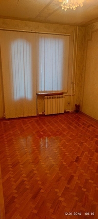 
   Продам 3-комнатную, 63 м², Лелюшенко ул, 3/2

. Фото 9.