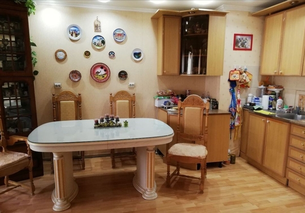 
   Продам 3-комнатную, 89 м², Миронова ул, 2В

. Фото 3.