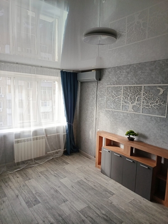 
   Продам 1-комнатную, 34 м², Днепропетровская ул, 2 ст 3

. Фото 1.