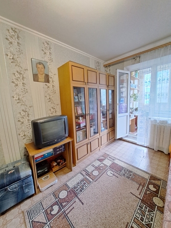 
   Продам 3-комнатную, 65 м², Днепропетровская ул, 48

. Фото 4.