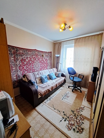 
   Продам 3-комнатную, 65 м², Днепропетровская ул, 48

. Фото 6.