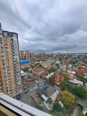 
   Продам 3-комнатную, 116.5 м², 20-я улица ул, 43

. Фото 18.