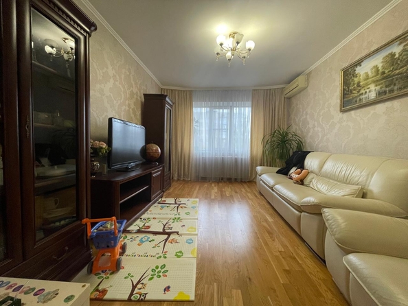 
   Продам 3-комнатную, 62 м², Гагринская ул, 5/1

. Фото 1.