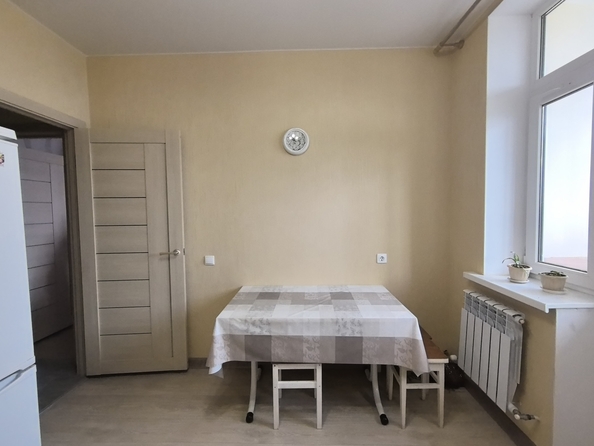 
   Продам 1-комнатную, 35 м², 45-я линия ул, 58

. Фото 3.