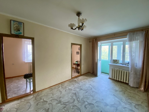 
   Продам 2-комнатную, 44 м², 20-я улица ул, 50

. Фото 2.