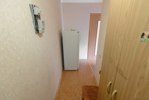 
   Продам 1-комнатную, 33 м², Смены ул, 21

. Фото 7.