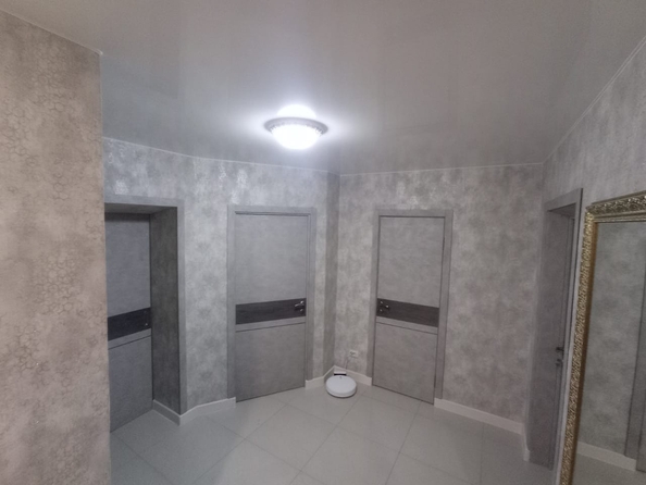 
   Продам 3-комнатную, 72 м², 2-я Краснодарская ул, 169б

. Фото 10.