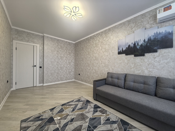 
   Продам 1-комнатную, 37.9 м², Берберовская ул, 32

. Фото 15.