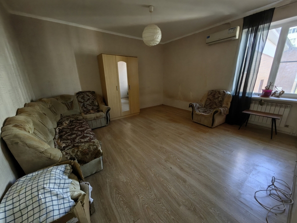 
   Продам 1-комнатную, 42 м², Травяная ул, 20

. Фото 2.