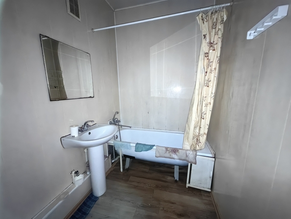 
   Продам 1-комнатную, 42 м², Травяная ул, 20

. Фото 7.