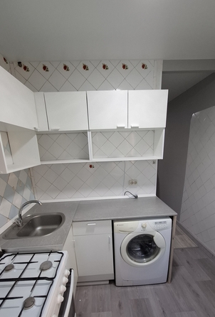 
   Продам 3-комнатную, 48 м², 12-го Декабря ул, 53

. Фото 12.