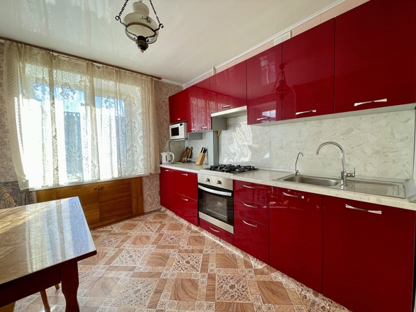 
   Продам 3-комнатную, 72 м², Селиванова ул, 23

. Фото 1.