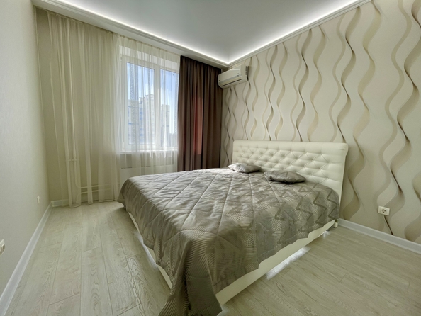 
   Продам 2-комнатную, 57 м², Скачкова ул, 62

. Фото 2.