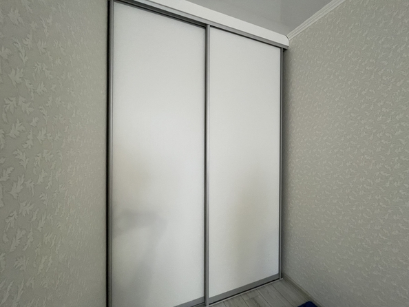 
   Продам 1-комнатную, 44 м², Шеболдаева ул, 95с

. Фото 6.