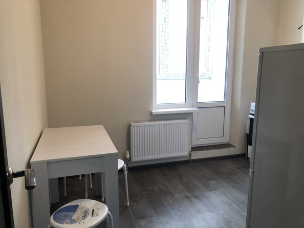 
  Сдам в аренду 1-комнатную квартиру, 32 м², Ростов-на-Дону

. Фото 4.