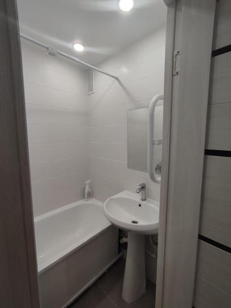 
   Продам 1-комнатную, 33 м², Малиновского ул, 78

. Фото 7.