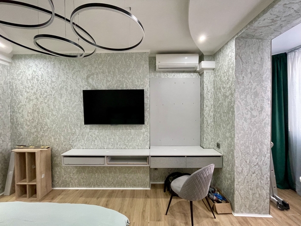 
   Продам 1-комнатную, 53 м², Батуринская ул, 163

. Фото 17.