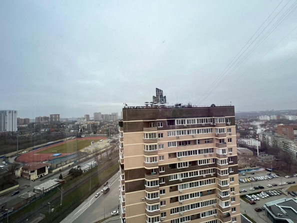 
   Продам 1-комнатную, 43 м², Нансена ул, 103/1

. Фото 8.