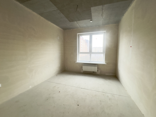 
   Продам 2-комнатную, 61 м², Берберовская ул, 15

. Фото 4.