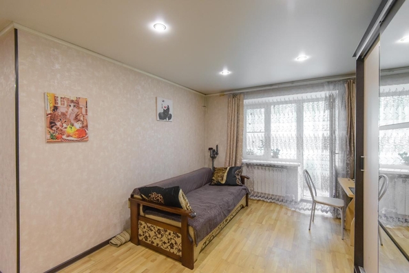 
   Продам 3-комнатную, 62.2 м², М.Горького ул, 362

. Фото 8.