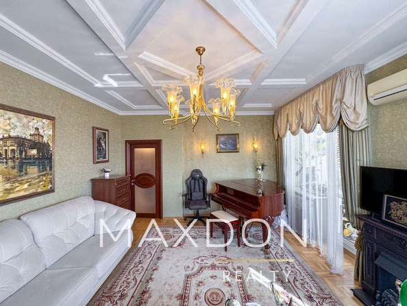
   Продам 3-комнатную, 125 м², Журавлева пер, 30/55

. Фото 30.
