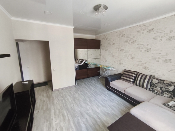 
   Продам 1-комнатную, 36 м², Еременко ул, 90

. Фото 6.