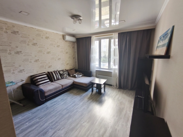 
   Продам 1-комнатную, 36 м², Еременко ул, 90

. Фото 9.