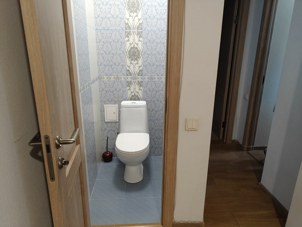 
   Продам 3-комнатную, 70.1 м², Комарова ул, 132

. Фото 15.