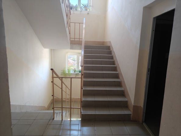 
   Продам 3-комнатную, 70.1 м², Комарова ул, 132

. Фото 21.