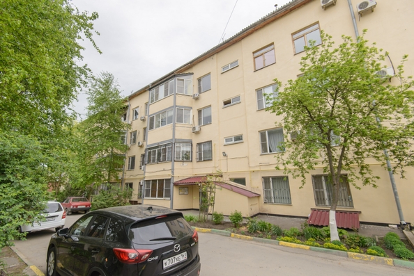
   Продам 3-комнатную, 74 м², Вятская ул, 75/2

. Фото 16.