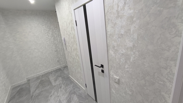 
   Продам студию, 32 м², Оганова ул, 20

. Фото 4.