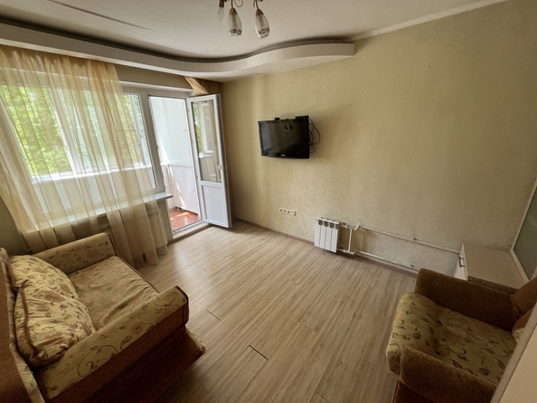
   Продам 1-комнатную, 24 м², Еременко ул, 85

. Фото 1.