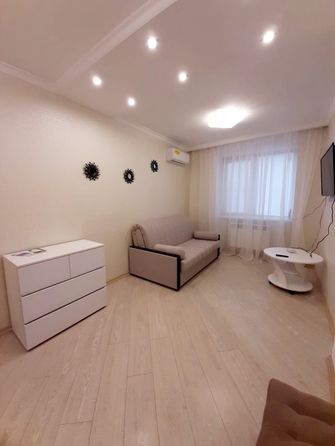 
  Сдам в аренду 1-комнатную квартиру, 40 м², Ростов-на-Дону

. Фото 4.