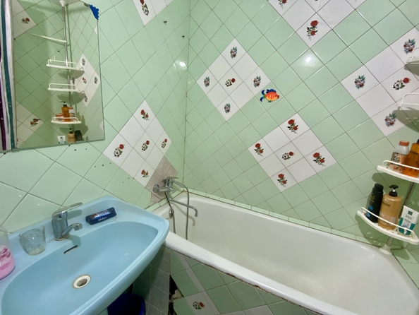 
   Продам 2-комнатную, 52 м², Королева пр-кт, 8

. Фото 9.