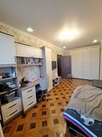 
   Продам 3-комнатную, 60 м², Российская ул, 48

. Фото 5.