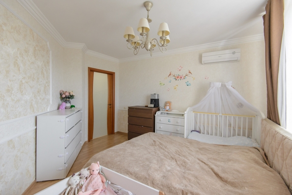 
   Продам 2-комнатную, 76 м², 40-летия Победы пр-кт, 85

. Фото 5.