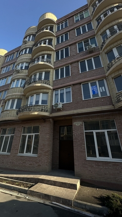 
   Продам 1-комнатную, 30 м², 1-й Атмосферный пер, 14

. Фото 2.