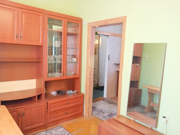 
   Продам 2-комнатную, 30 м², Тургеневская ул, 30

. Фото 2.