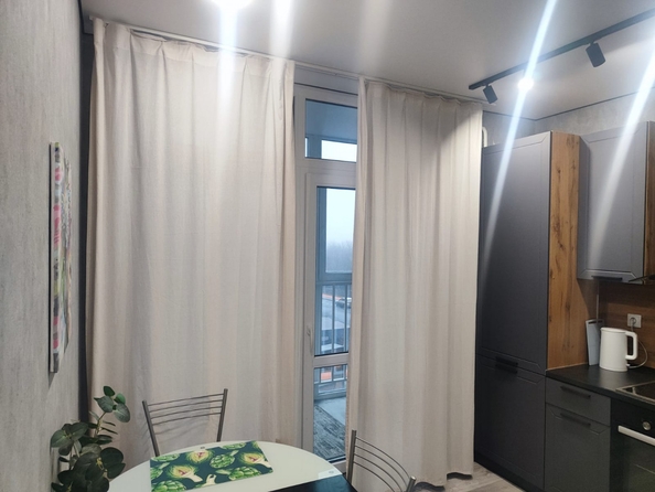 
   Продам 1-комнатную, 33 м², 40-летия Победы пр-кт, 111

. Фото 8.