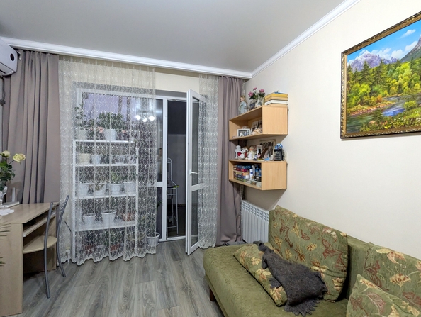 
   Продам 2-комнатную, 42 м², Созидания ул, 14

. Фото 2.