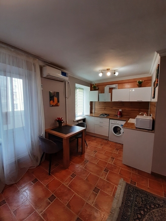 
   Продам студию, 33 м², Большая Садовая ул, 77/24

. Фото 1.